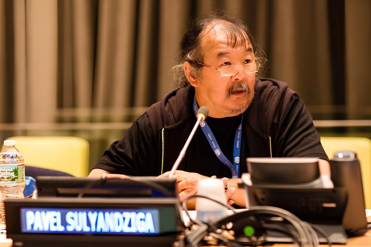 Der Udege Pavel Sulyandziga zählt zu den profiliertesten indigenen Aktivisten Russlands. Lebt inzwischen im US-Exil. Foto: jsis.washington.edu