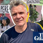 Guardian-Journalist John Watts und weitere Kolleg:innen haben das unfertige Buch “How to save the Amazonas” von den vor drei Jahren ermordeten Dom Philipps und Bruno Pereira fertiggestellt und veröffentlicht. Foto: the guardian