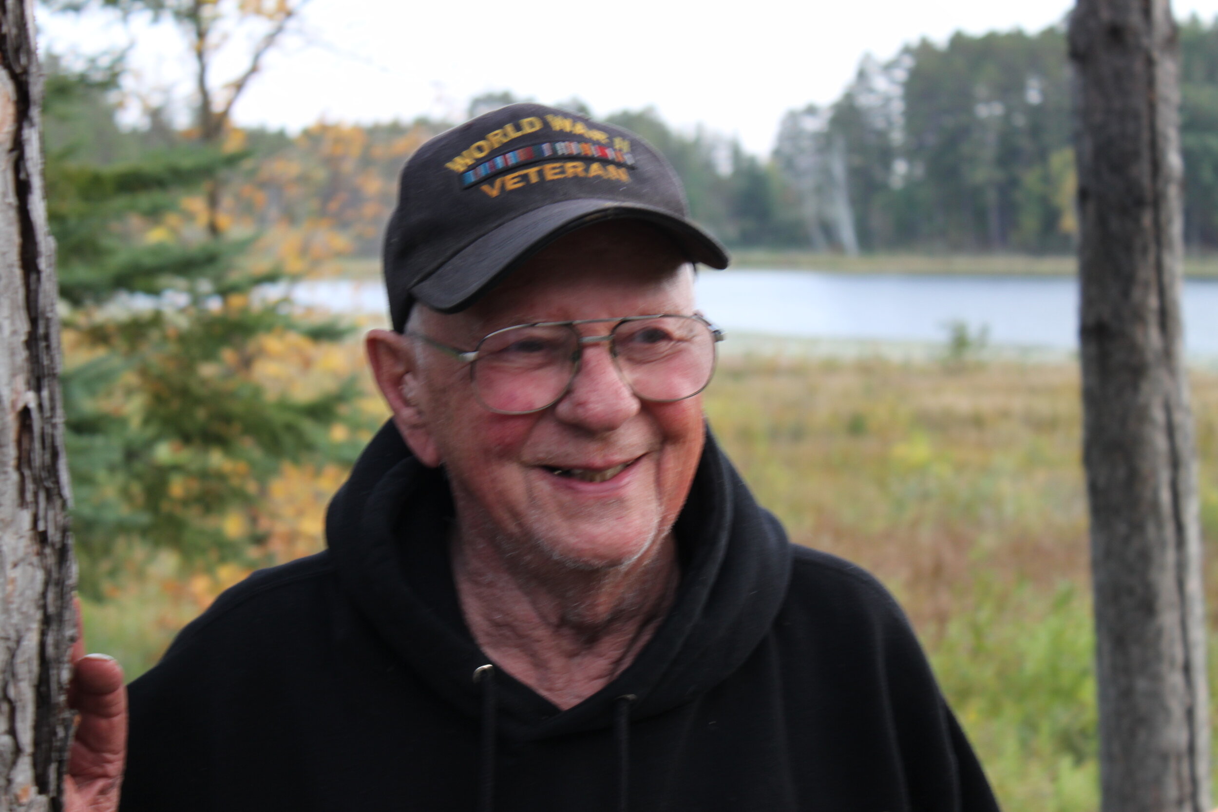 Die Flucht vor den Nazis führte den jüdischen Sozialdemokraten Robert Treuer zu den Anishinaabe im Norden Minnesotas. Foto: antontreuer.com