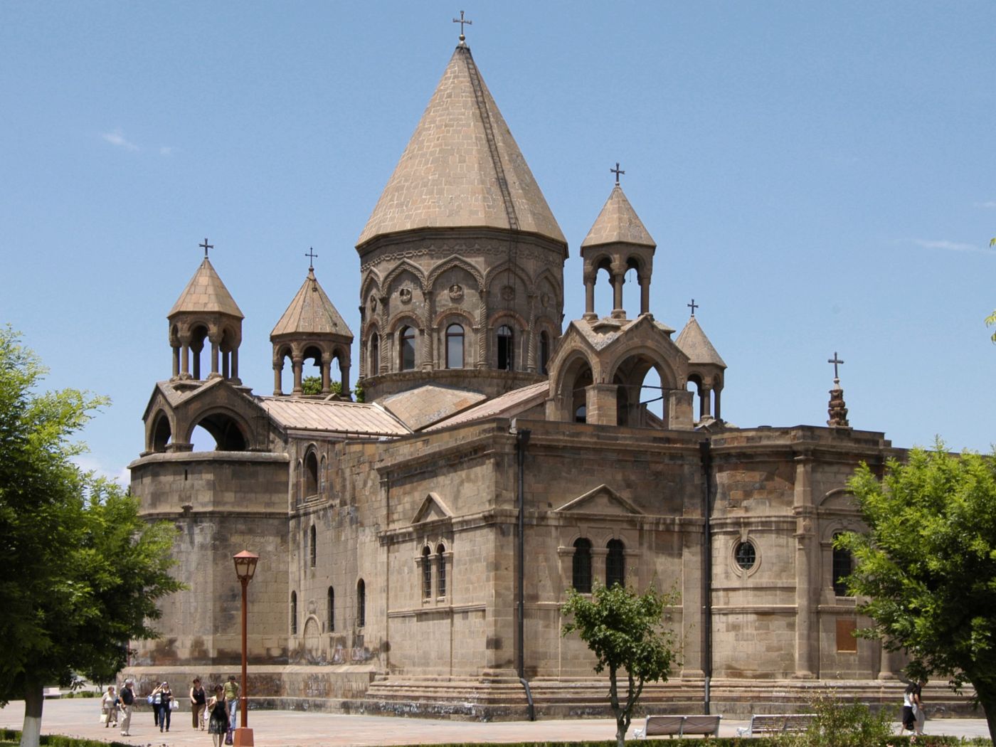 Hauptkirche des armenisch-apostolischen Klosters zu Etschmiadsin und Sitz des Katholikos Aller Armenier. Foto: Areg Amirkhanian, CC BY-SA 3.0