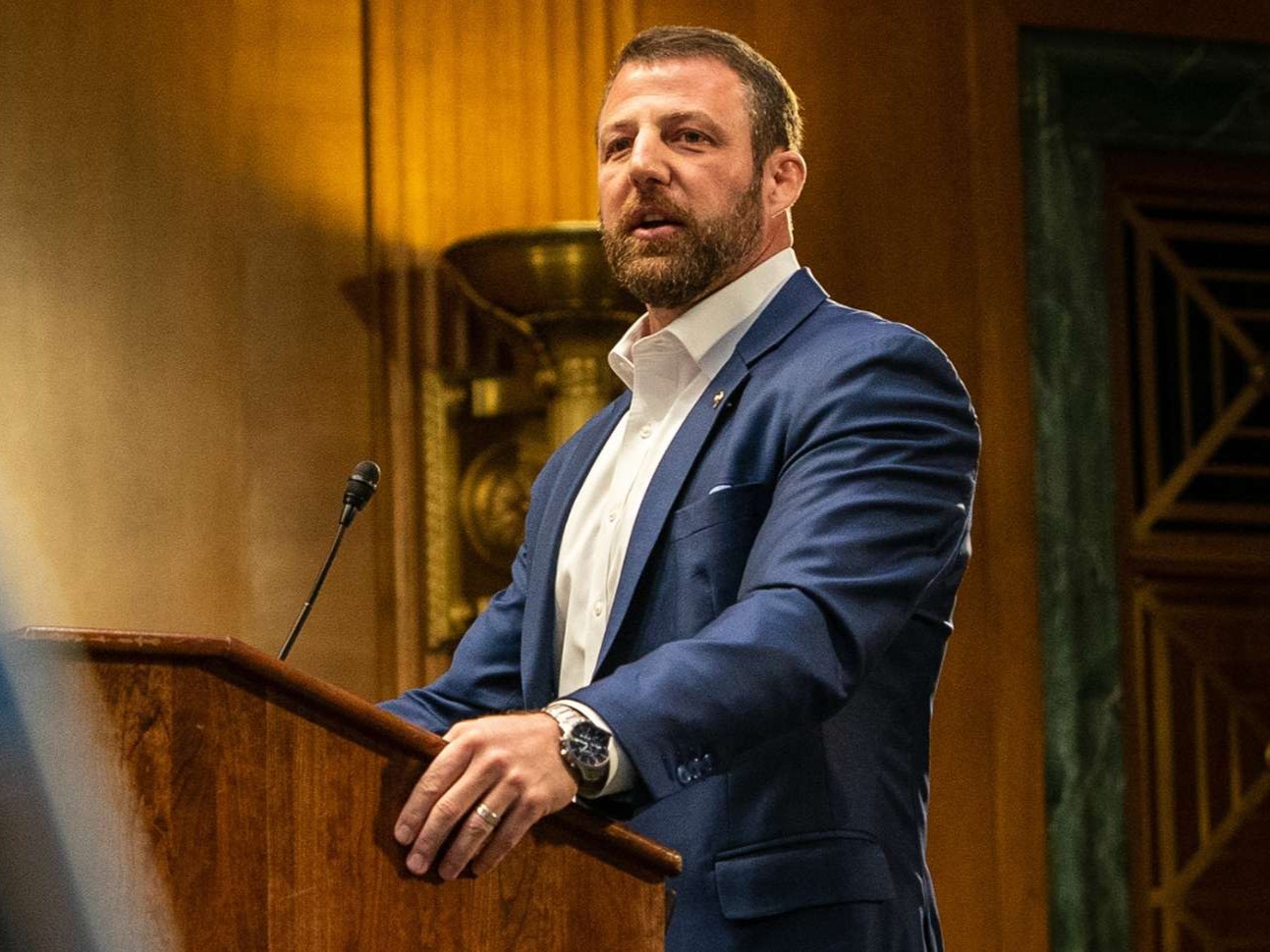 Der republikanische Cherokee-Senator aus Oklahoma, Mullin, steht als neuer Minister des Heimatschutzministerium den ICE-Milizen vor. Foto: www.mullin.senate.gov